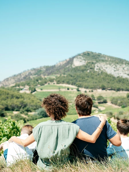 Famille en Vaucluse  © O'Brien