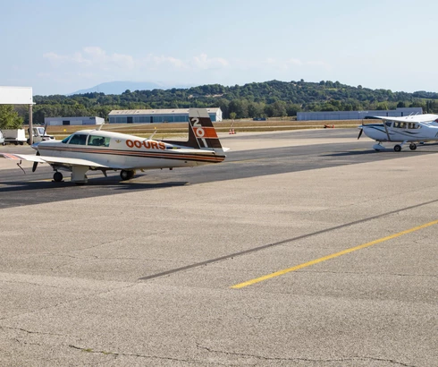 Aéroport d'Avignon  © Hocquel