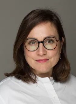 Julie LITAS  © Kessler
