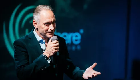 Johan Hugues, pour Blachère Illumination