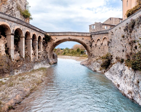 Pont romain de Vaison-la-Romaine  © Abbès